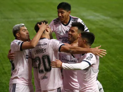«Si necesitan un goleador ya saben dónde está:» Proponen a delantero para reforzar a Colo-Colo, Católica o la U