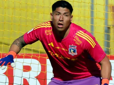 «Corre como la primera opción»: Colo-Colo definió su nueva prioridad para reemplazar a Brayan Cortés