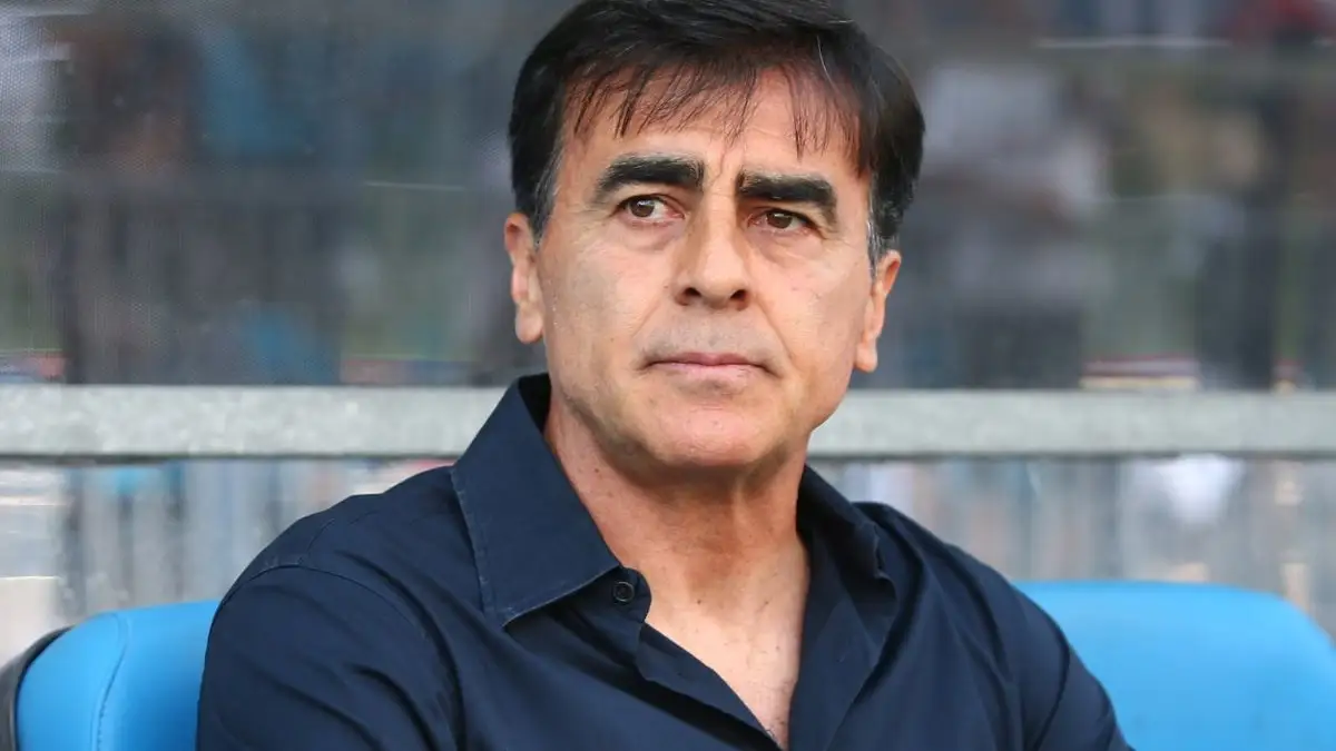 Gustavo Quinteros negó haber tenido contactos desde Chile.