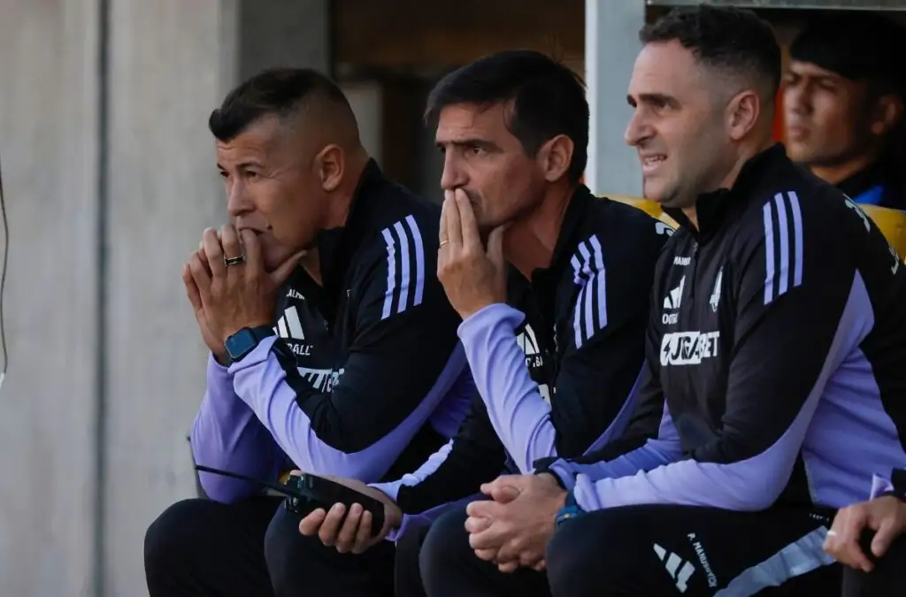 La crisis futbolística de Colo-Colo no tiene contento a los hinchas del club.