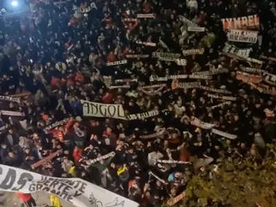 [VIDEO] Impactante registro: Así vivió el plantel de Colo-Colo el masivo apoyo de los hinchas en Buenos Aires