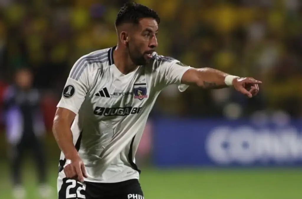 Pese a su solitaria posición, el ‘Huaso’ marcó un gol importante para el trámite del partido.