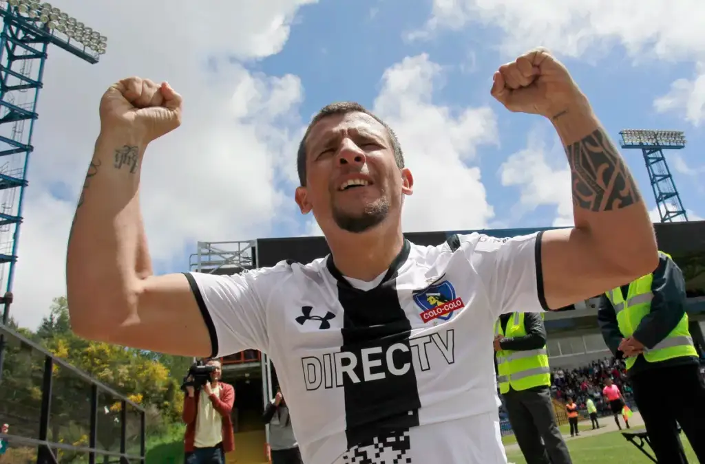 Emiliano Vecchio tuvo un paso por Colo-Colo entre 2013 y 2015.