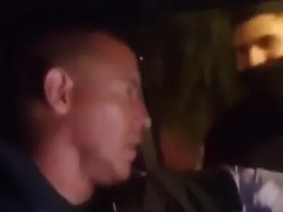 [VIDEO] Hinchas encararon a Jorge Almirón tras la última derrota de Colo-Colo