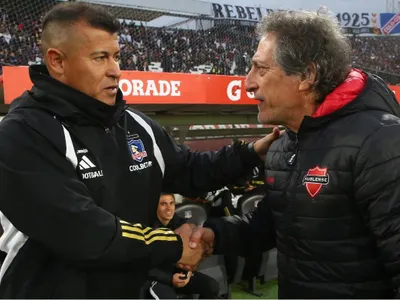 ¿Ayuda para Colo-Colo? La advertencia de Mario Salas para el duelo frente a Universidad de Chile