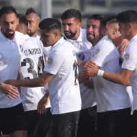Extraño, pero cierto: Hinchas cargan contra jugador de Colo-Colo que no estaba jugando