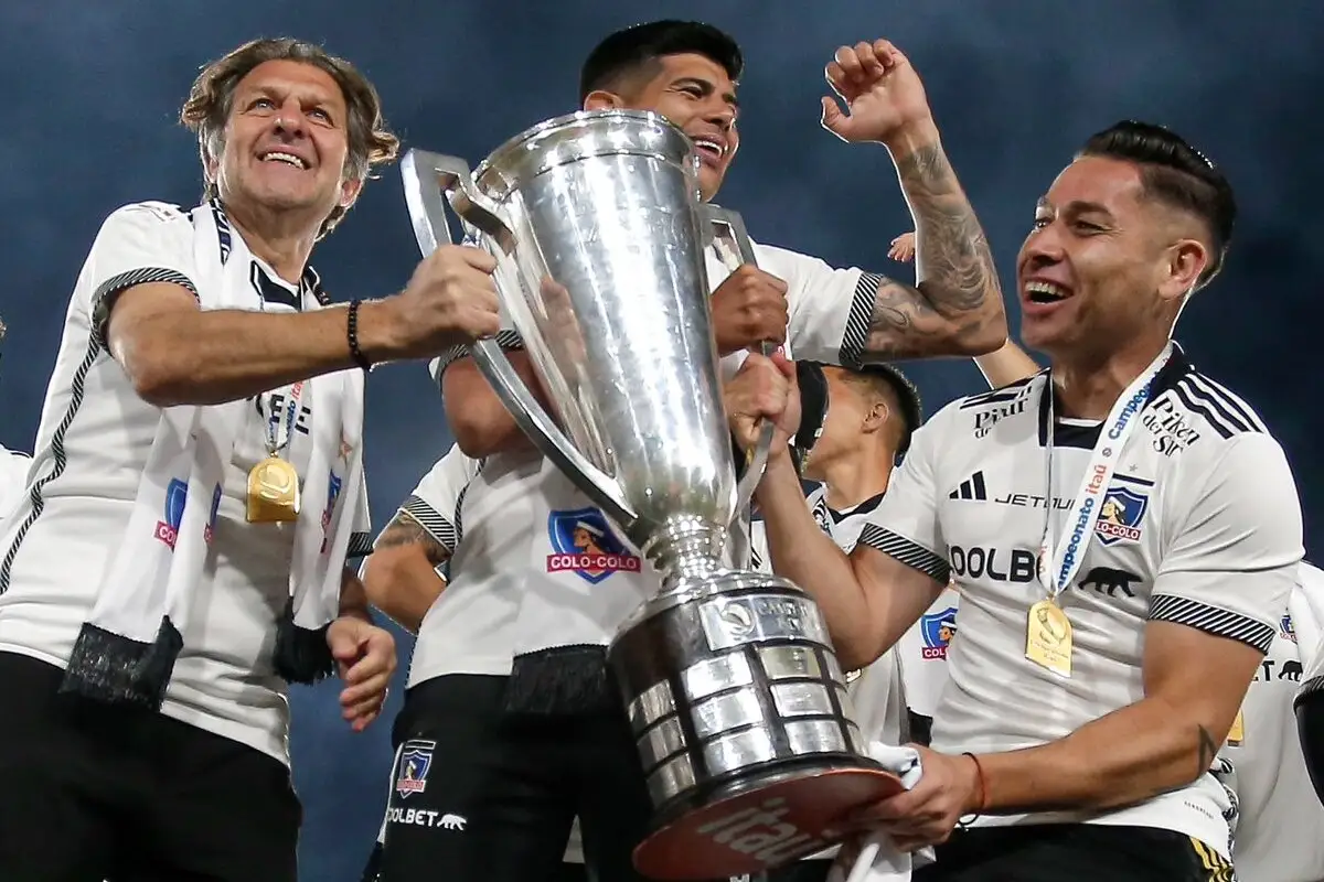 Colo-Colo subió 11 lugares en el ranking mundial de clubes de la IFFHS.