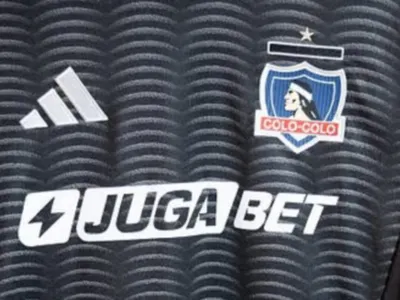 Ya puede comprarse: Así es la camiseta negra de Colo-Colo para la temporada 2025