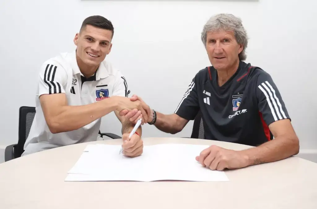 Lucas Cepeda se convirtió en el segundo refuerzo de Colo-Colo este 2024.