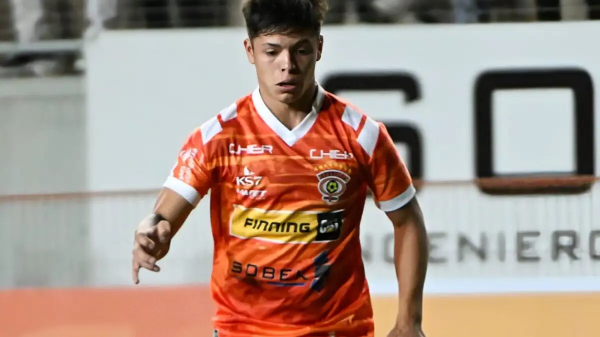 Tomás Roco.