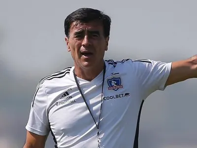 Los cuatro sorpresivos ‘refuerzos’ que Gustavo Quinteros incluyó en la intertemporada de Colo-Colo