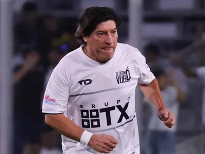 El primer chileno en lograrlo: Iván Zamorano hará historia en el videojuego EA Sports FC 2026