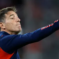 Ni Quinteros, ni Gareca: En Argentina sorprenden y nombran al DT que corre con ventaja para asumir en La Roja