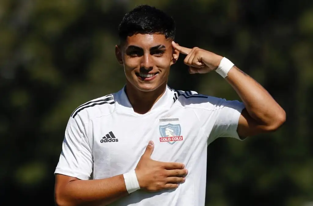Jordhy Thompson volvió a ser considerado en el Fútbol de Proyección