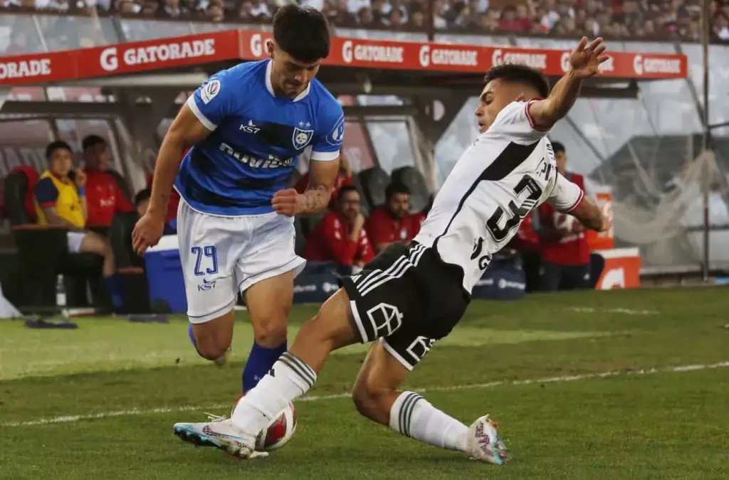 Colo-Colo y Huachipato se verán las caras en Macul el 3 de marzo.