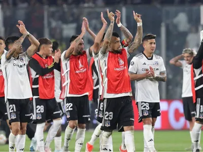«Al fútbol europeo»: Desde Argentina quedan extasiados con jugador de Colo-Colo y lo postulan al viejo continente