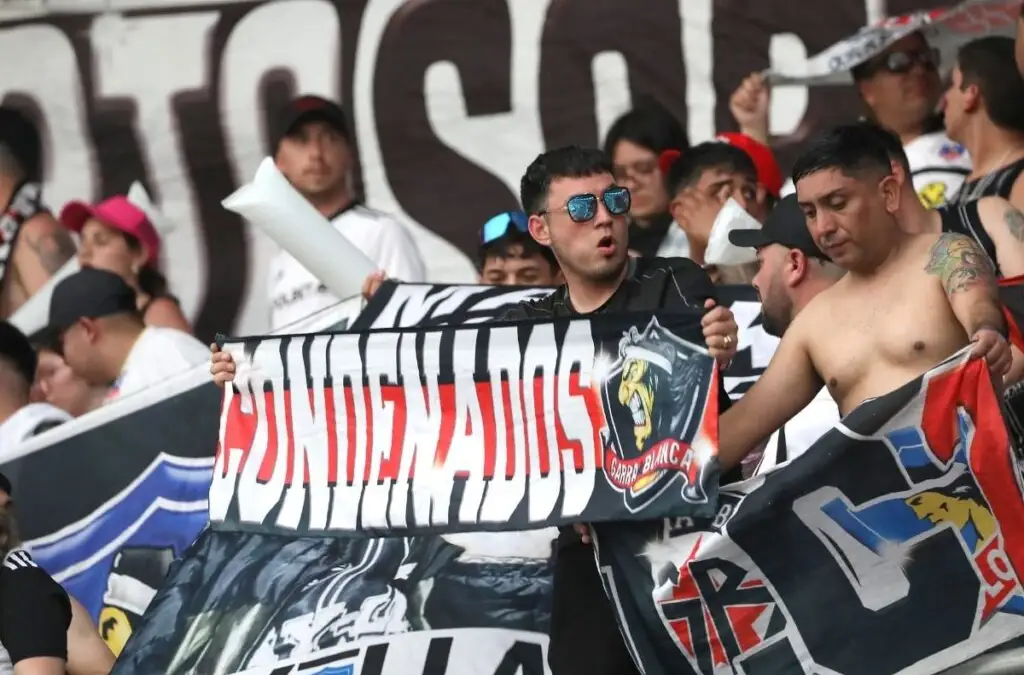 Hinchas de Colo-Colo llegaron hasta Barranquilla.