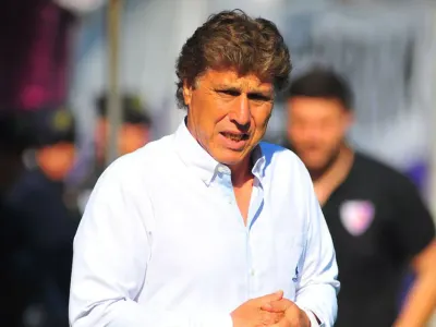 Uno más para la lista: Revelan nuevo nombre propuesto para convertirse en DT de Colo-Colo