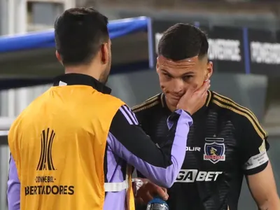 Se lamentan en Macul: Las millonarias pérdidas que tendrá Colo-Colo tras sanción de la Conmebol