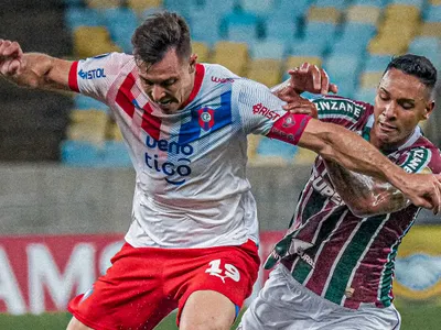 Sonríe Colo-Colo: Así quedó el grupo A de Libertadores tras el triunfo de Fluminense ante Cerro Porteño