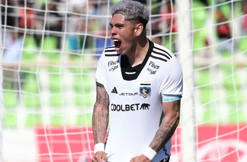 Carlos Palacios parte de Colo-Colo.
