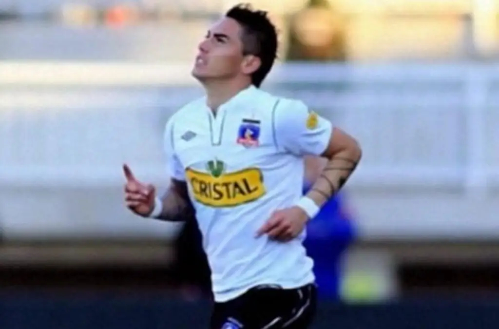 Jean Paul Pineda terminó anticipadamente su contrato con Colo-Colo por un supuesto interés desde Francia.