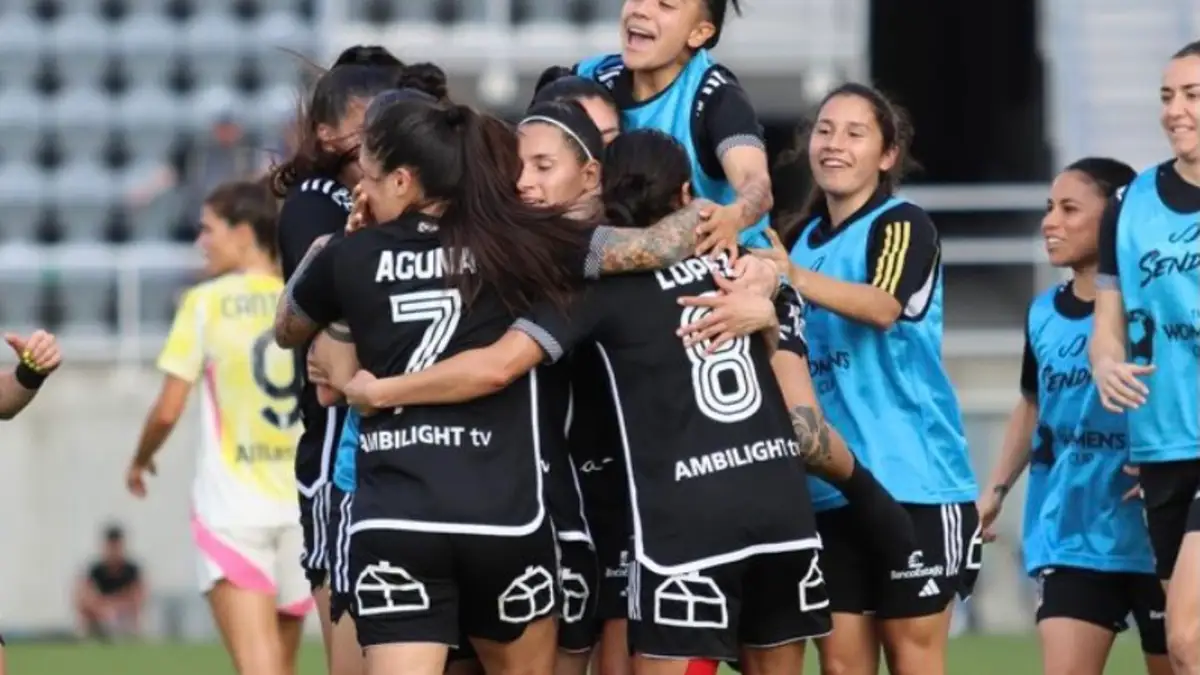 Las bicampeonas celebran el golazo de Rosario Balmaceda a la Juventus.