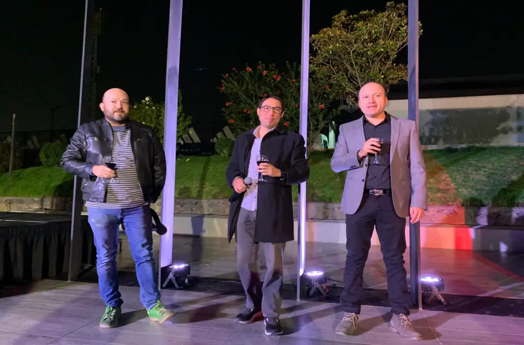 Los últimos tres presidentes del CSD Colo-Colo: Fernando Monsalve, Matías Camacho y Edmundo Valladares.