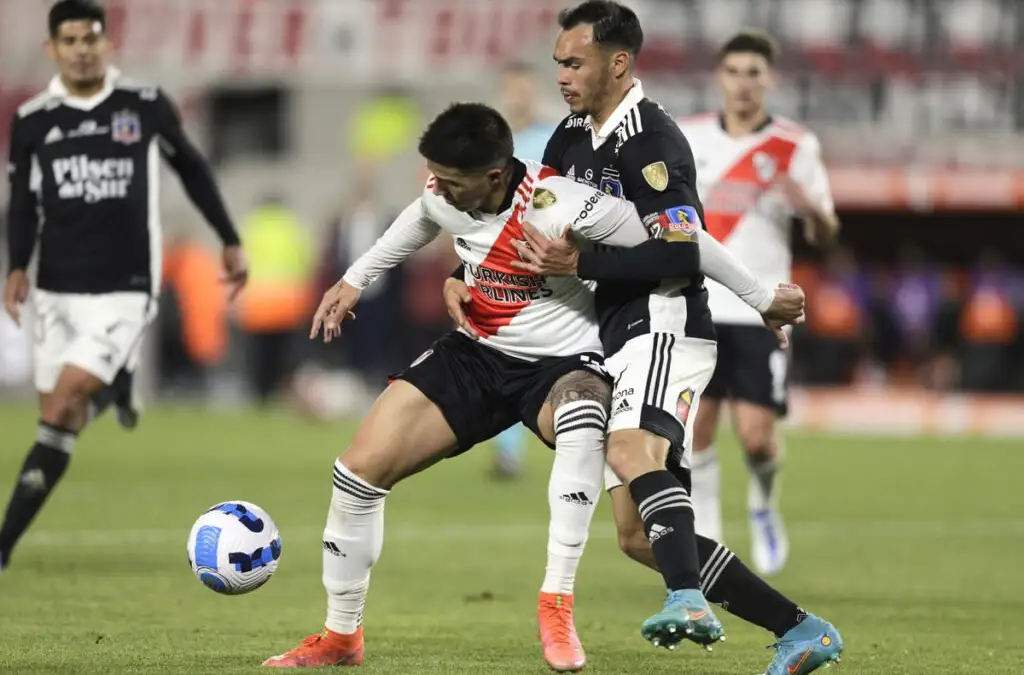 Colo-Colo no tuvo buenas presentaciones en Copa Libertadores con Gustavo Quinteros como DT.