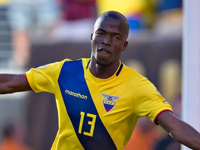 Sería un bombazo: Proponen el nombre de Enner Valencia como refuerzo para Colo-Colo