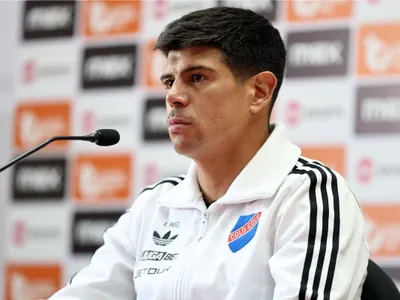 «Necesita dar ese paso»: Esteban Pavez comienza a despedir a figura de Colo-Colo