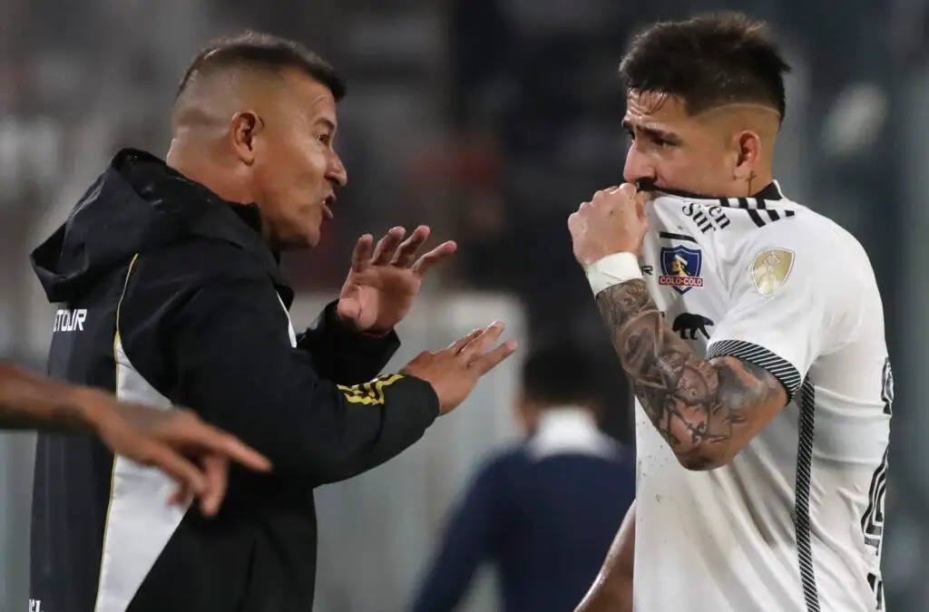 Jorge Almirón le entregó su respaldo a Guillermo Paiva por su presente en Colo-Colo.