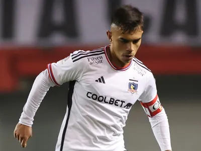 Ex jugador del plantel de 2006 pide la capitanía de Vicente Pizarro: «Tiene que ser el capitán de Colo-Colo lo más rápido posible»