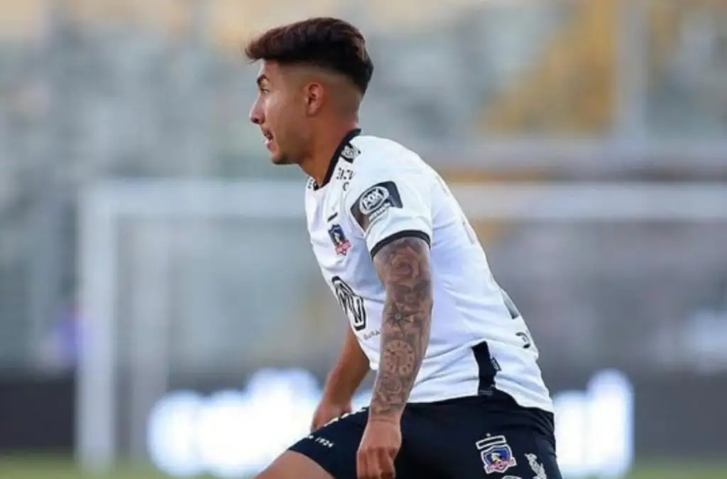 Ethan Espinoza será prestado a Santiago Wanderers.