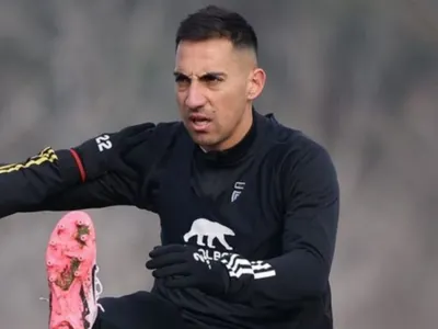 ¿Qué pasó con Javier Correa? La real razón por la que no podrá debutar este domingo con Colo-Colo
