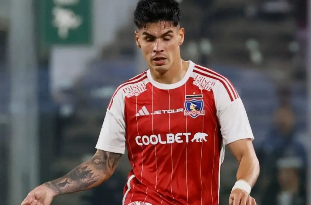 Colo-Colo llegó a acuerdo con Unión La Calera por Erick Wiemberg.