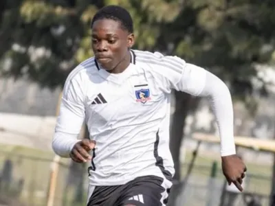 ¿Deja Colo-Colo? Definen el futuro de Manley Clerveaux ante posible salida a préstamo
