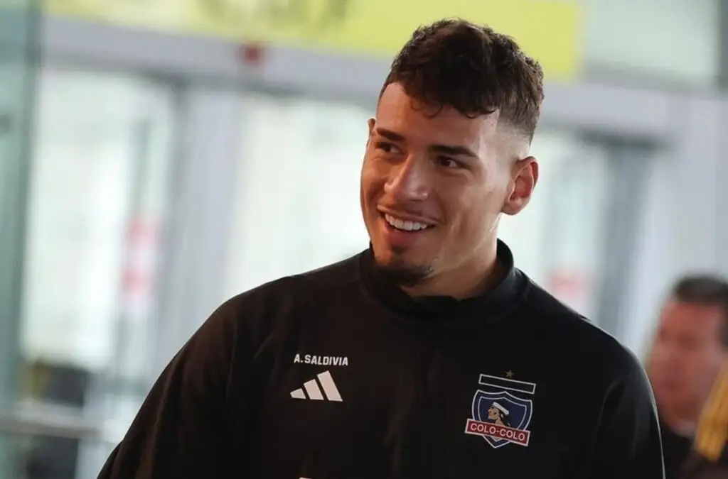 Aníbal Mosa confirmó la continuidad de Alan Saldivia en Colo-Colo.