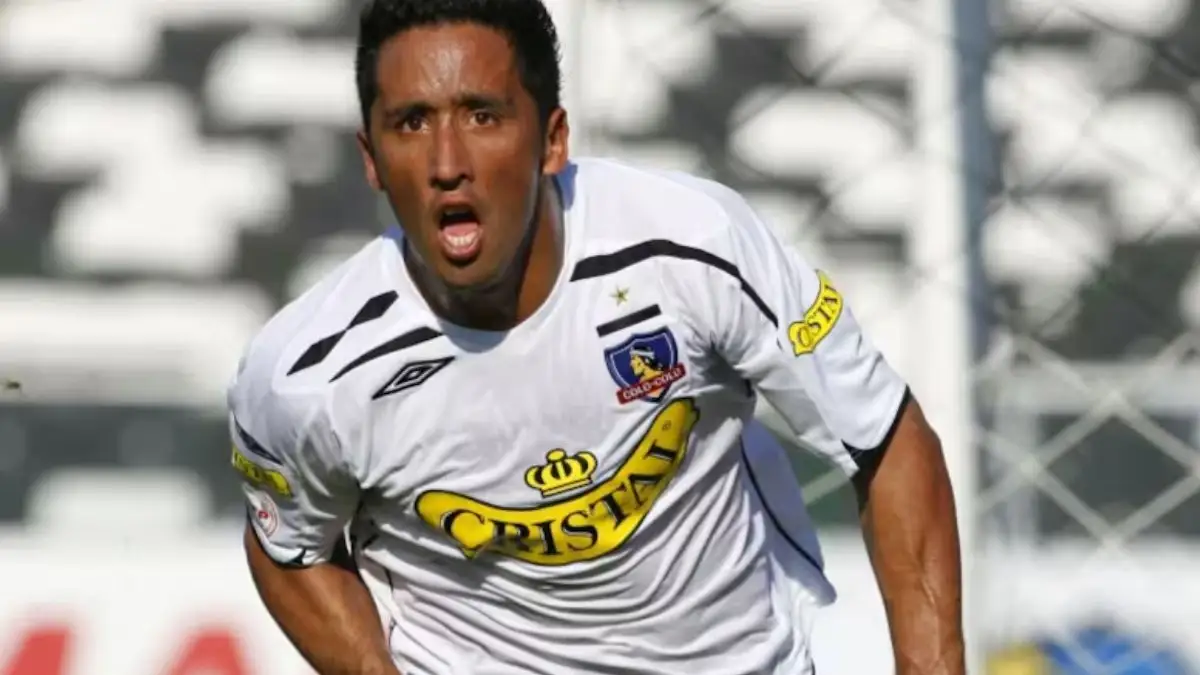 Lucas Barrios.