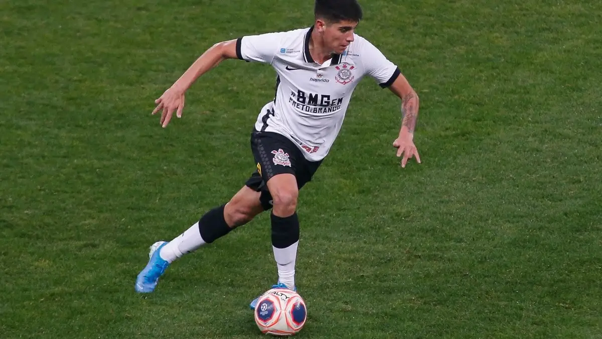 Angelo Araos, futbolista de Corinthians.