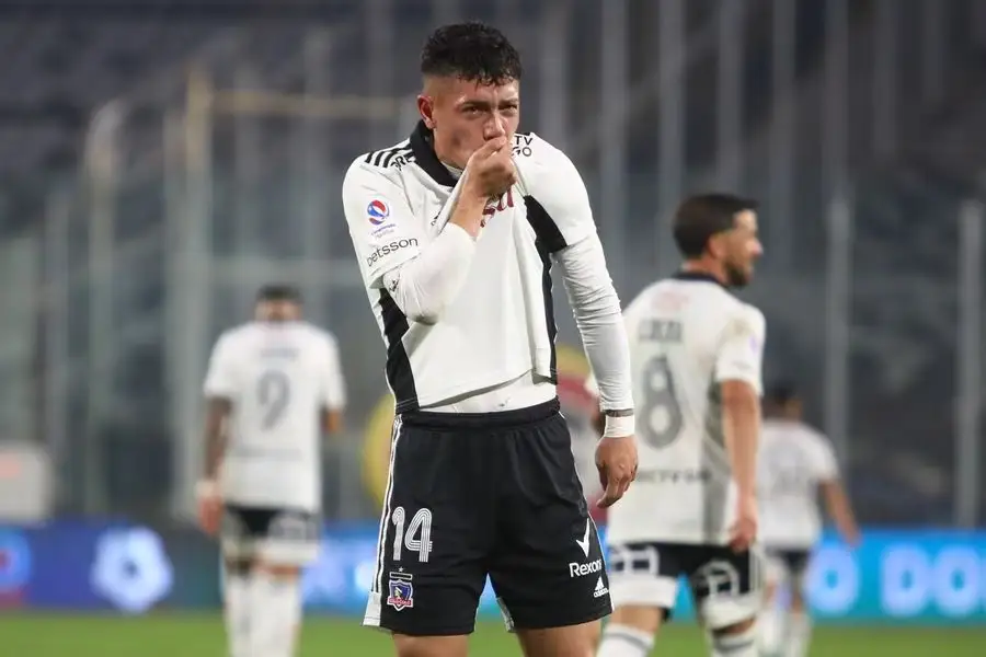 En su paso por Colo-Colo, el delantero anotó un solo gol con la camiseta alba.