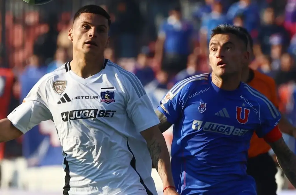 Colo-Colo cayó frente Universidad de Chile.
