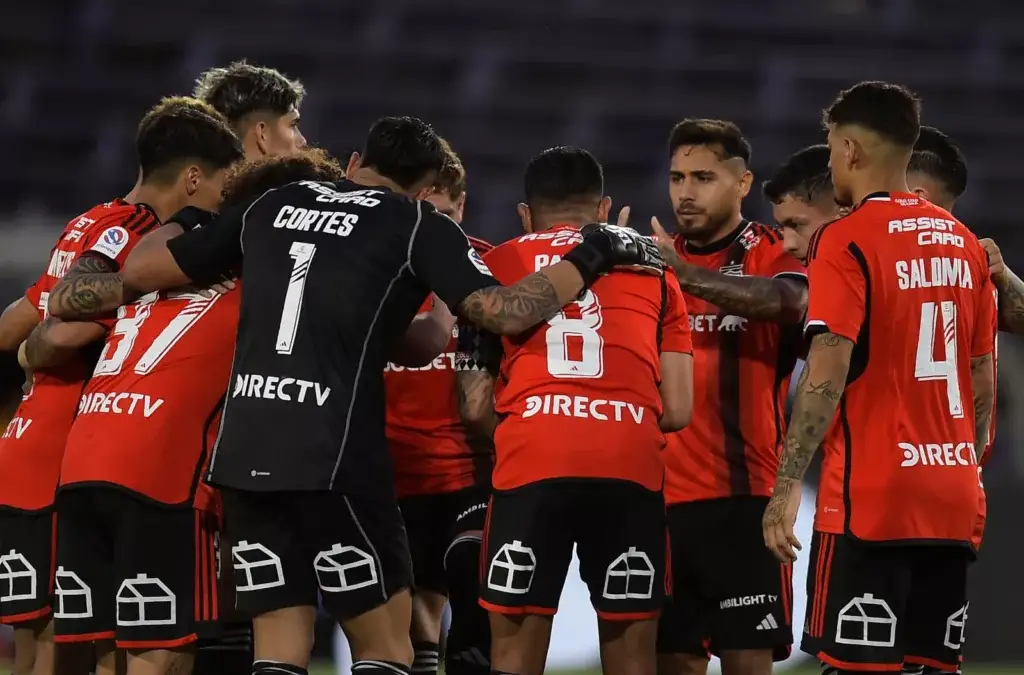 Colo-Colo no ha podido cerrar su plantel para la temporada 2024.