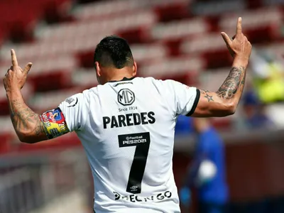 Ex delantero de Colo-Colo: «No pude aguantar la presión de competir con Esteban Paredes»