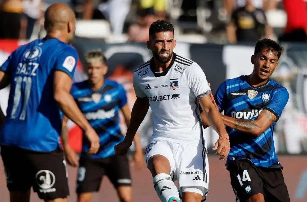 Colo-Colo visitará a Huachipato por duelo pendiente del Campeonato Nacional.