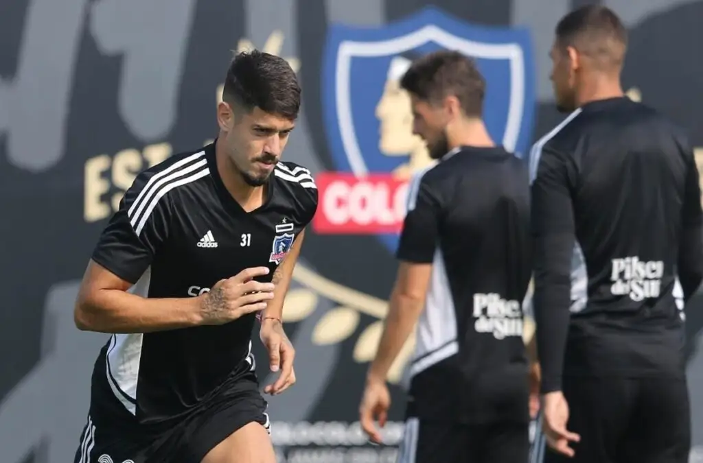 Matías de los Santos volvió a los entrenamientos con Colo-Colo.