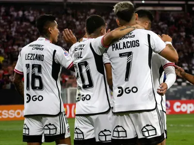 «Dolor de ojos verlo»: Refuerzo de Colo Colo fue blanco de duras críticas por su nivel ante Santiago City
