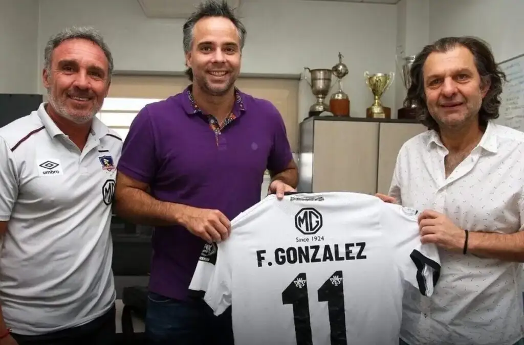 Fernando González es reconocido hincha de Colo-Colo.
