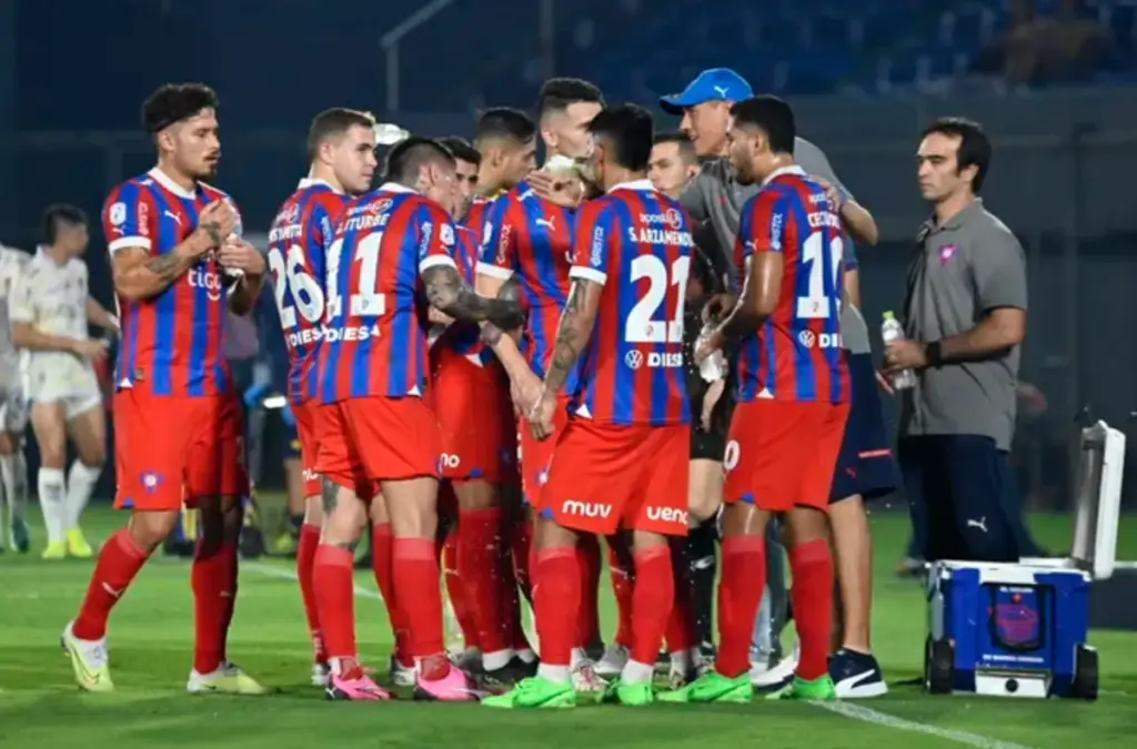 Cerro Porteño fichó a jugador pretendido como refuerzo para el 2025 de Colo-Colo.
