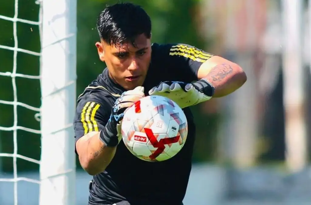 Desde Colo-Colo se abren al regreso de Julio Fierro.